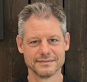 Daniel Doll-Steinberg